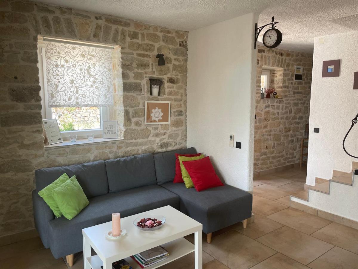 Holiday Home Toma Puljane Εξωτερικό φωτογραφία