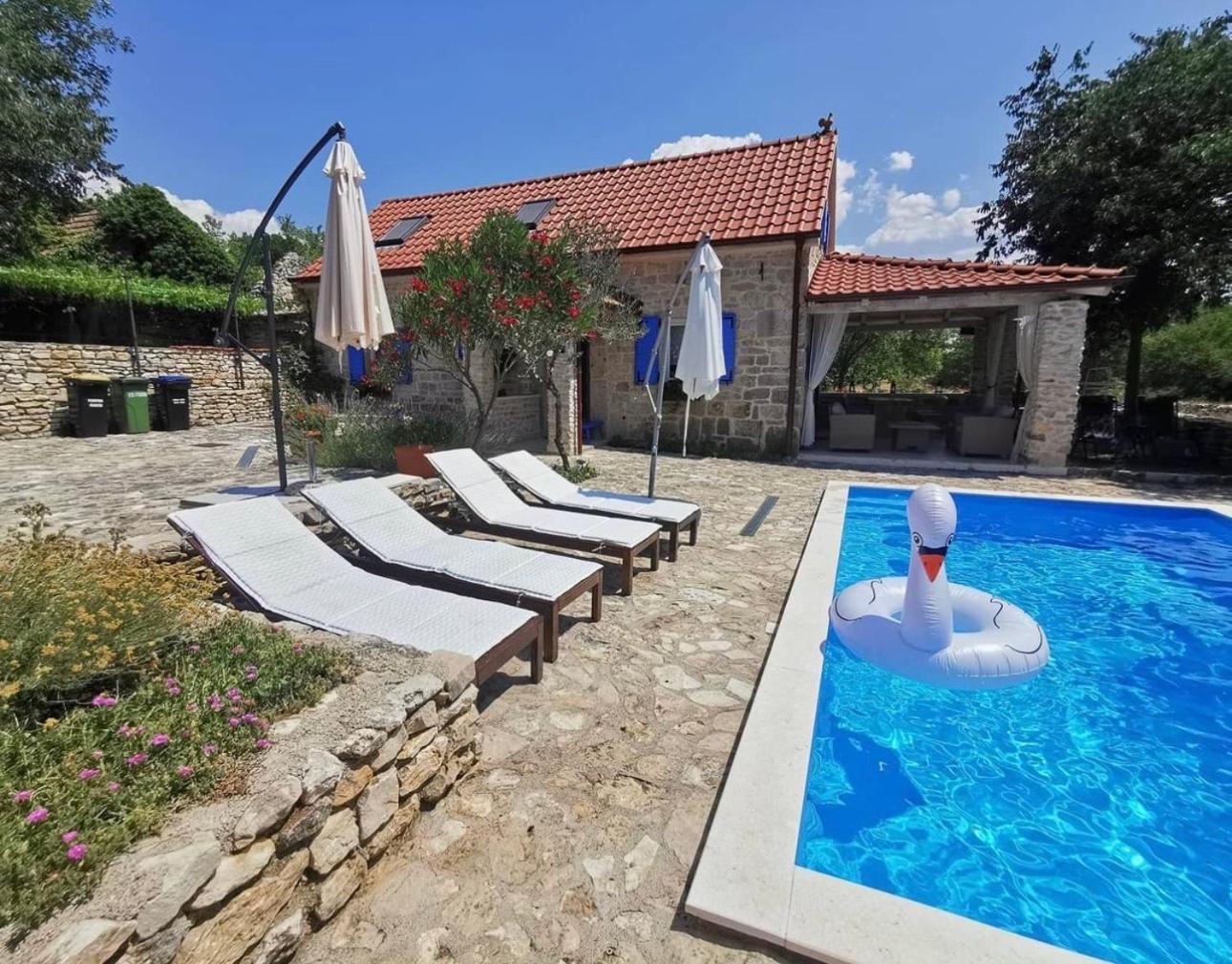 Holiday Home Toma Puljane Εξωτερικό φωτογραφία